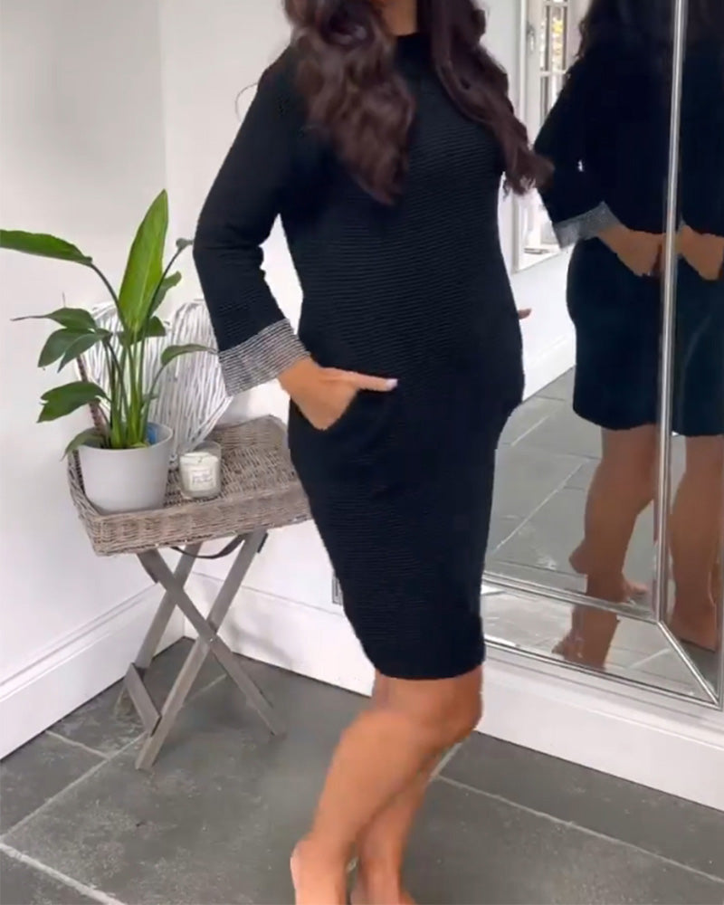 Robe élégante à col rond