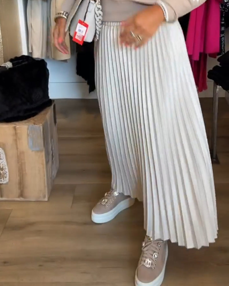 Robe plissée de couleur unie