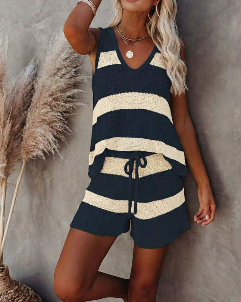Ensemble Sans Manches Col V Rayé Short