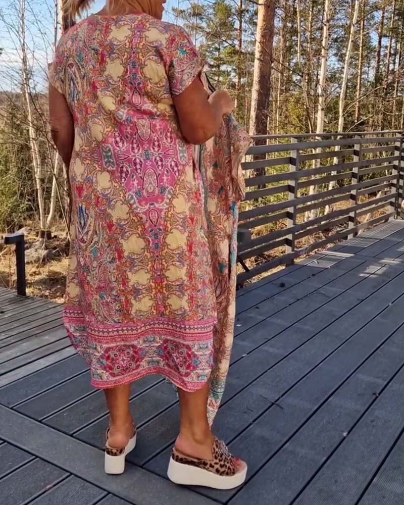 Robe Col En V Manches Courtes Imprimée Droite