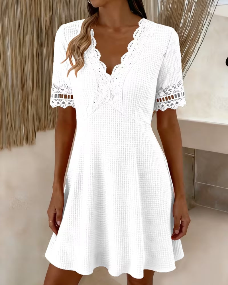 Robe Col En V Dentelle Patchwork Gaufré