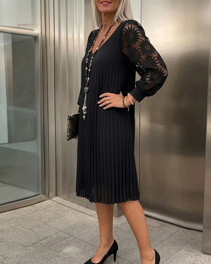 Robe Dentelle Patchwork Col En V Froncée