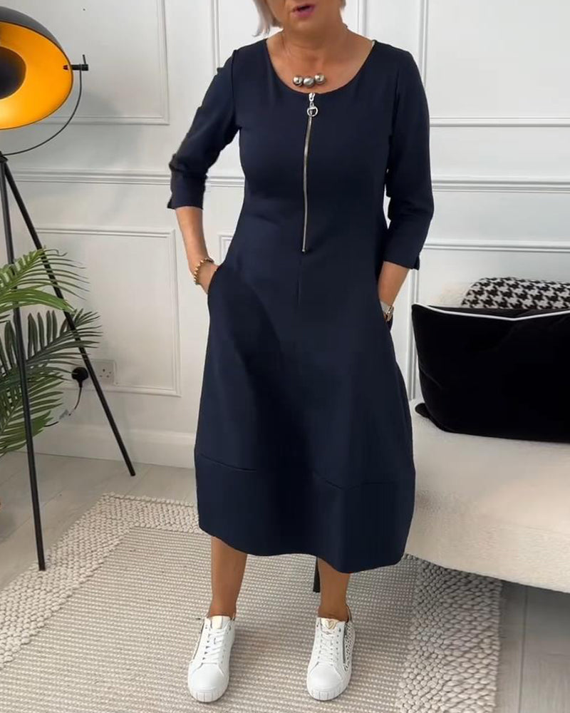 Robe décontractée de couleur unie avec poche zippée et col ras du cou