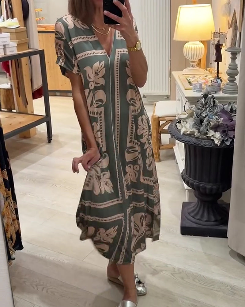 Robe Col En V Jupe Ample Manches Courtes