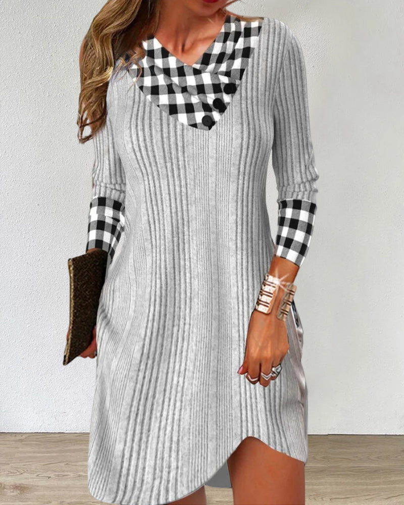 Robe décontractée à encolure en V