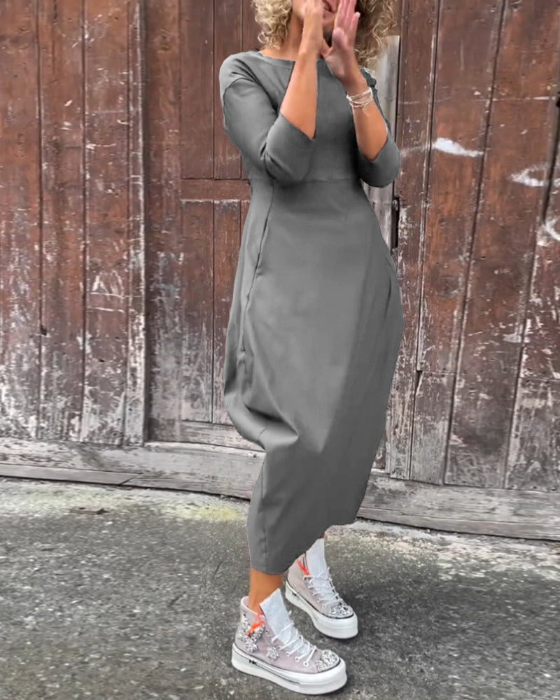 Robe élégante simple à manches longues avec poche de couleur unie