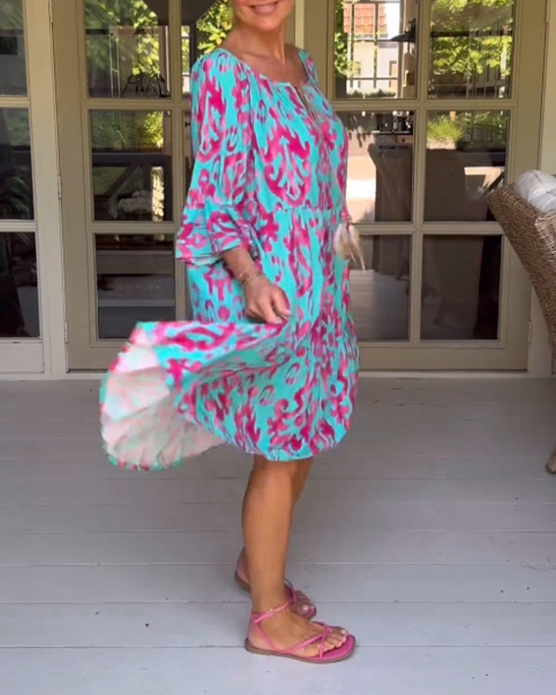 Robe ample imprimée à manches cloche