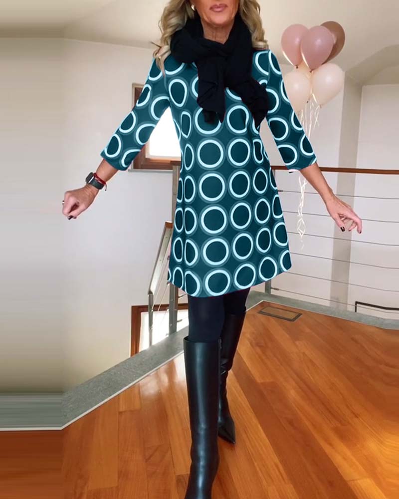 Robe décontractée à col rond et imprimé cercles