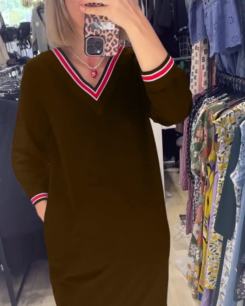 Robe col V avec poches
