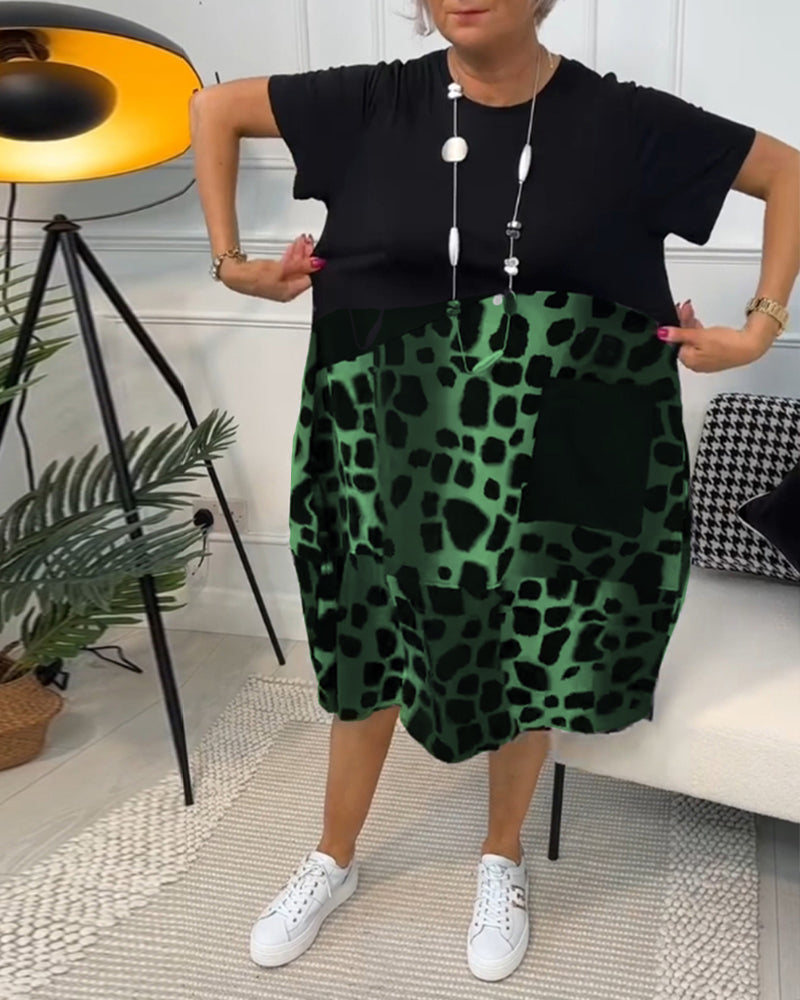 Robe imprimée à manches courtes et col rond