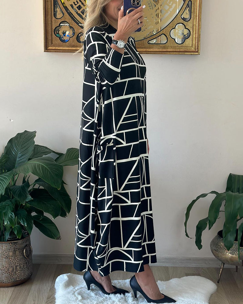 Robe ample avec poche et col rond