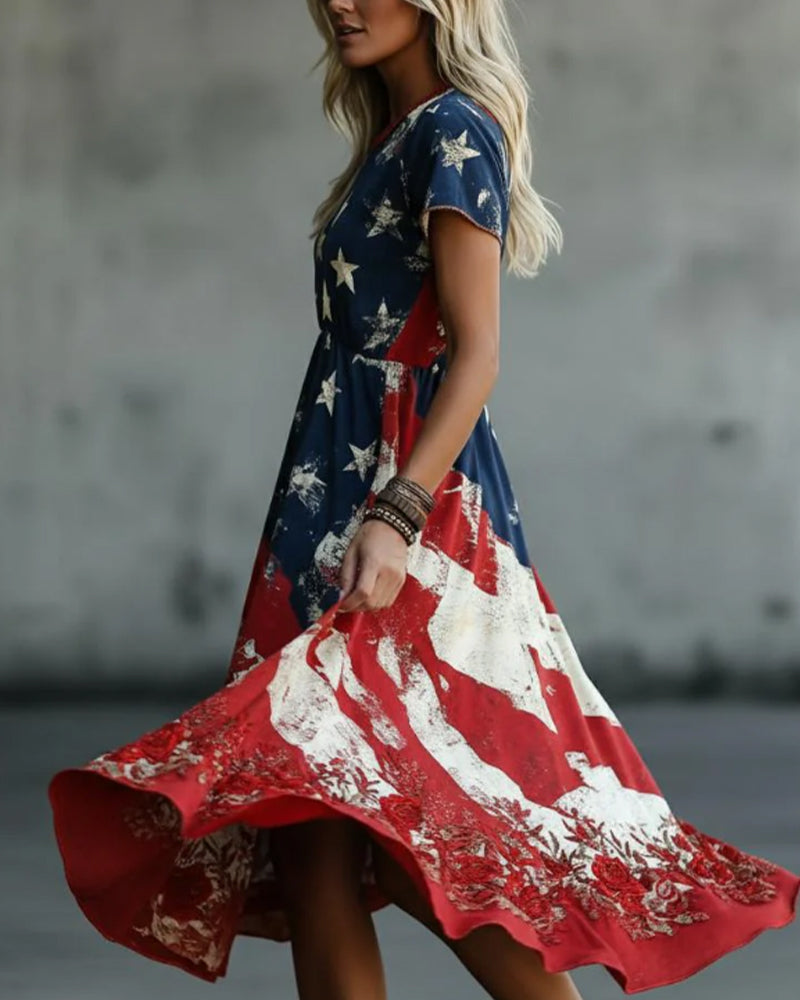 Robe Drapeau Col Rond Taille Coupe A