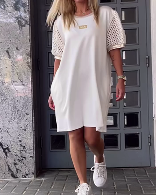 Robe Col Rond Creux Droite