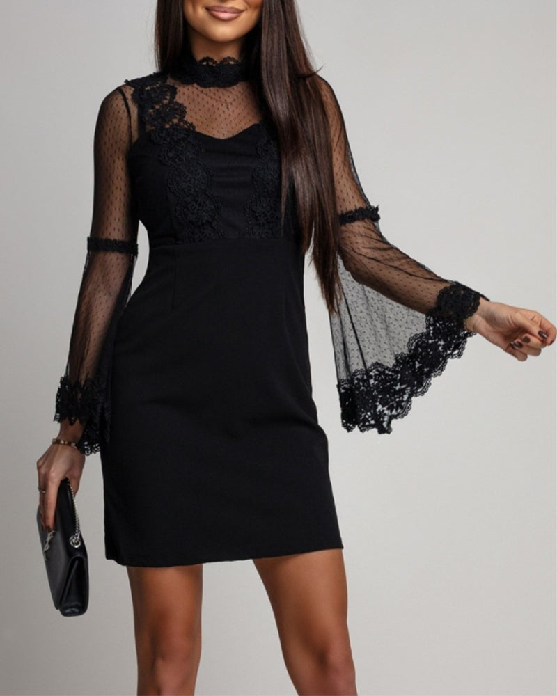 Robe Élégante À Manches Ballon Et Inserts