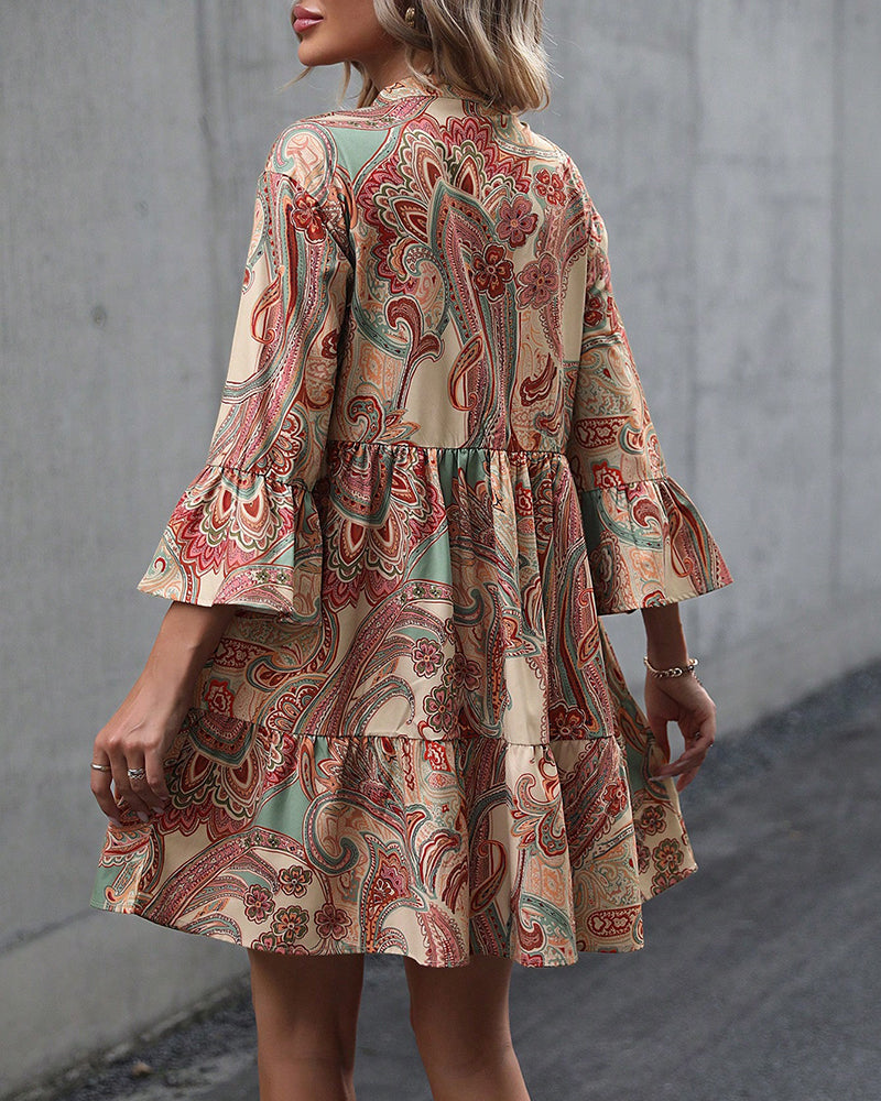 Robe à col en V et imprimé cachemire
