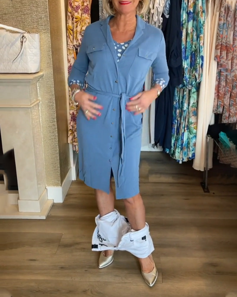 Manteau boutonné avec une couleur unie décontractée