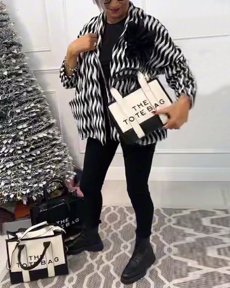 Sac fourre-tout tendance avec coutures bicolores