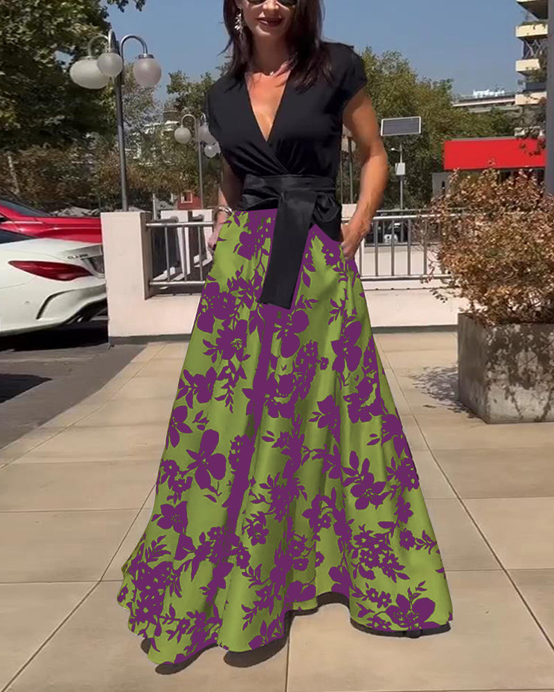 Robe élégante à imprimé floral et manches raglan en V profond