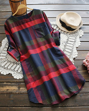 Robe à carreaux à manches longues