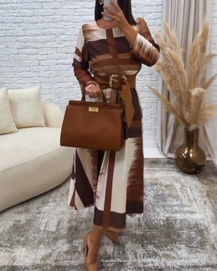 Robe à manches longues et col rond de couleur contrastée rétro