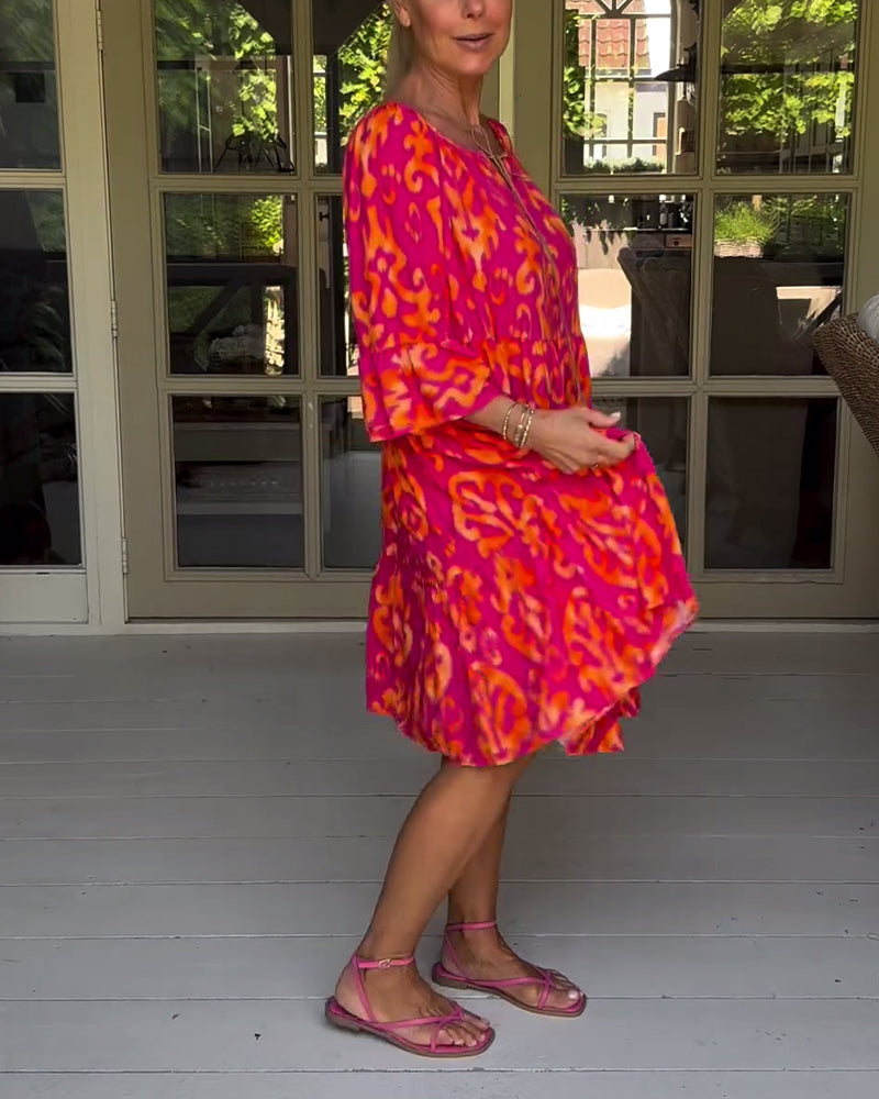 Robe ample imprimée à manches cloche