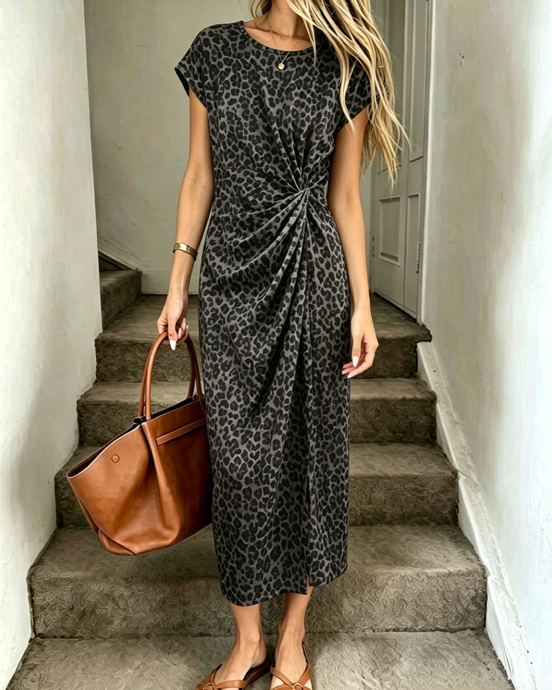 Robe Col Rond Twist Devant Léopard Manches Courtes Longue