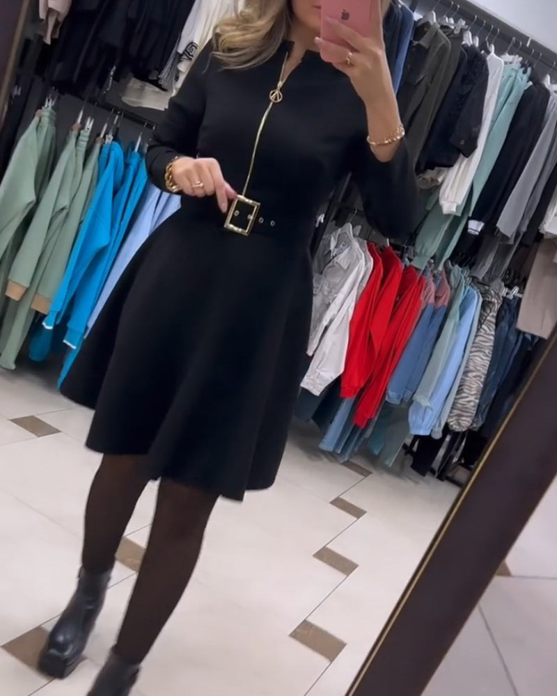 Robe simple de couleur unie à fermeture éclair