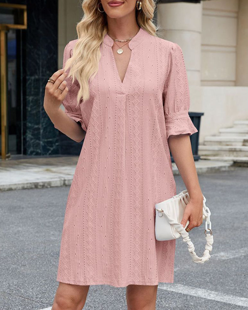 Robe Unie à Col en V