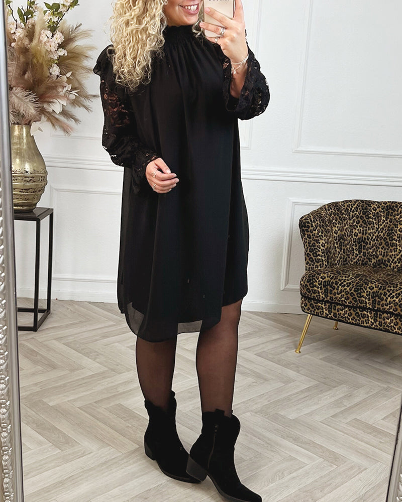 Robe élégante sans manches avec dentelle