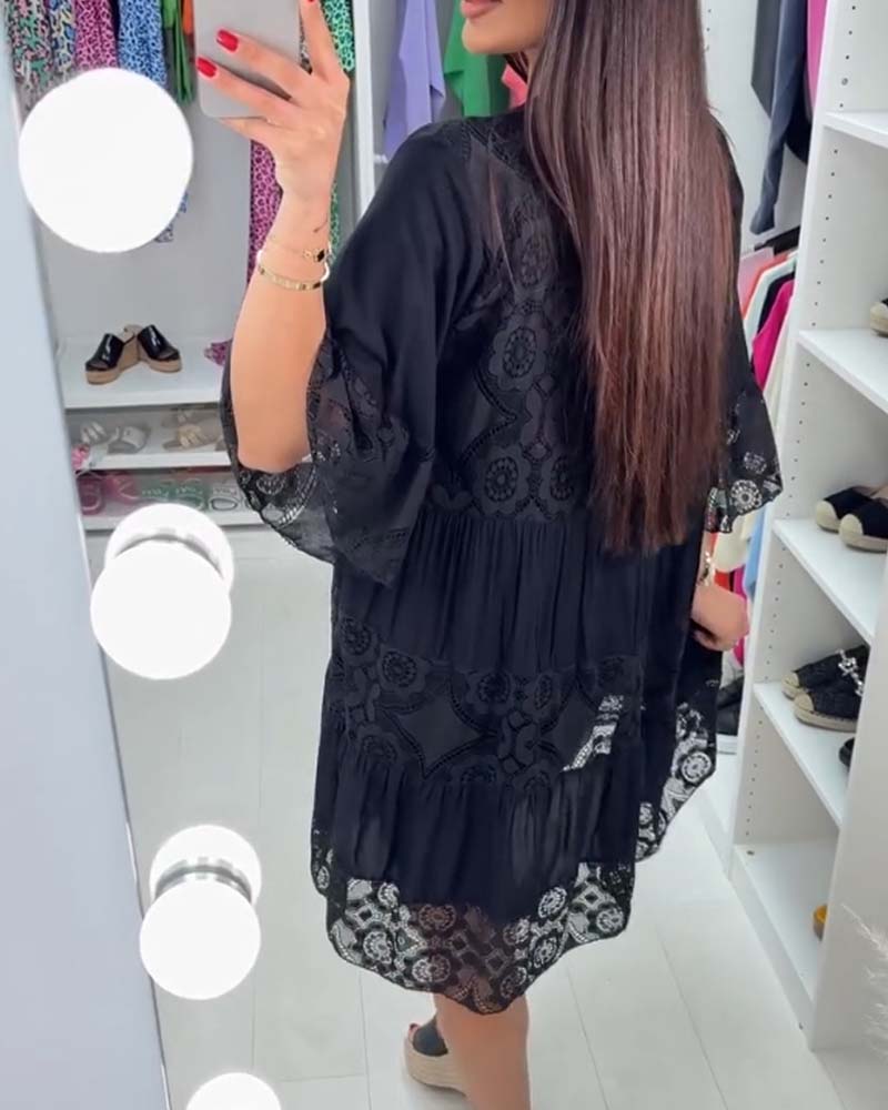 Robe élégante à col en V en dentelle de couleur unie