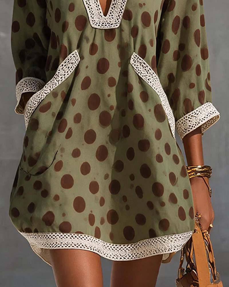 Robe Col V Polka Dot Poche