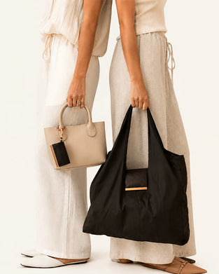 Sac Transformable Charm – Tote En Cuir Vegan Élégant & Charm Porte-Clés