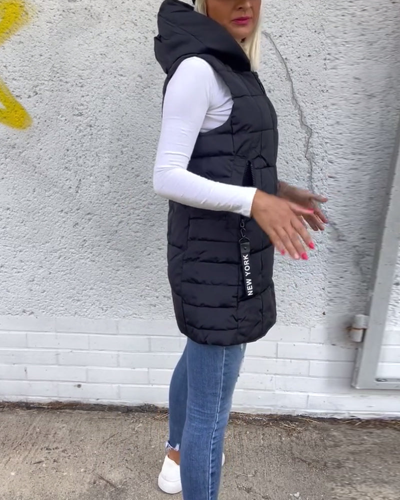 Manteau matelassé sans manches à capuche et fermeture éclair