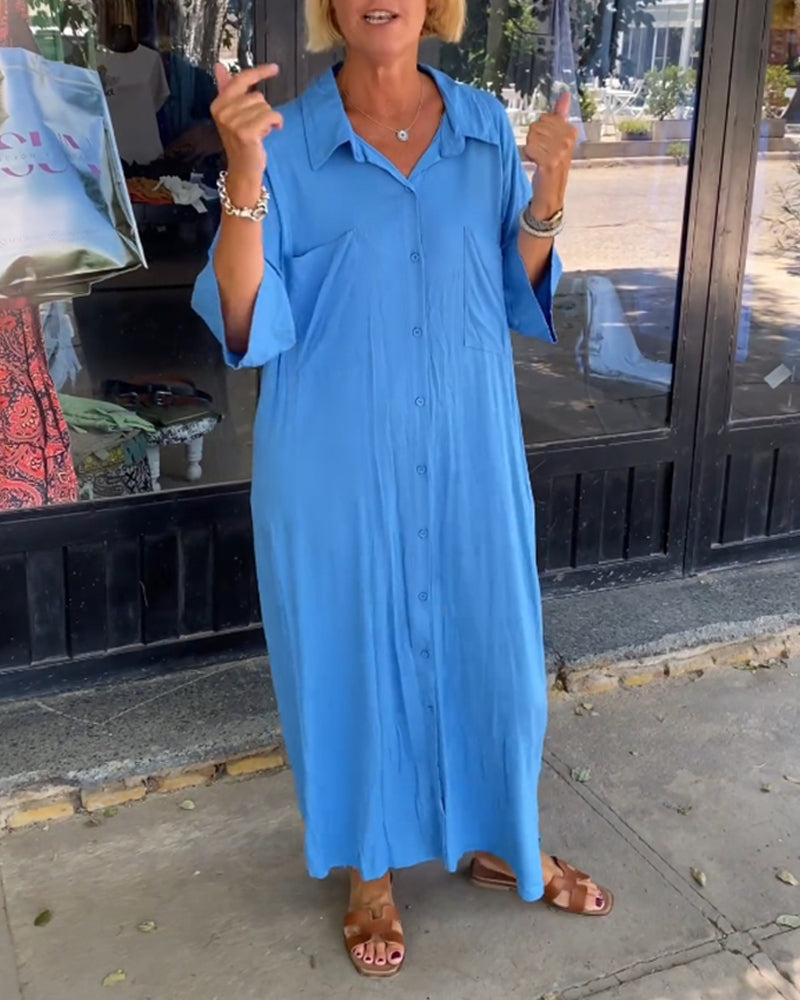 Robe avec fentes et revers