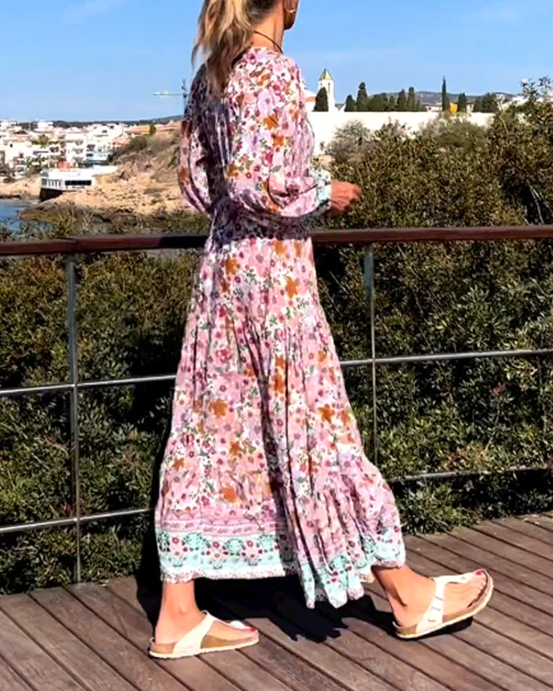 Robe à imprimé floral et col en V