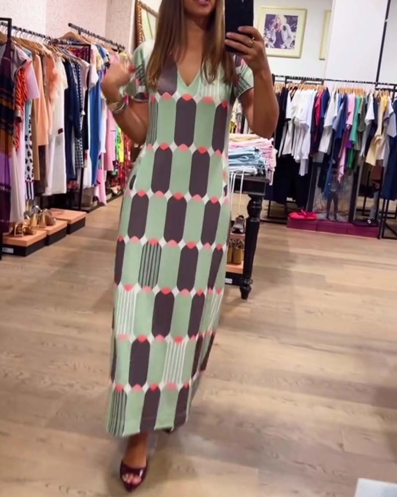 Robe Col En V Manches Courtes Jupe Ample
