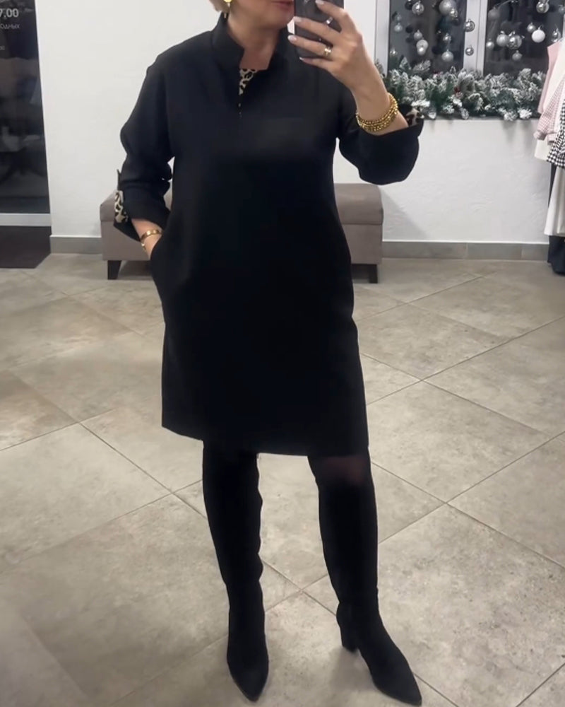 Robe à col montant de couleur unie