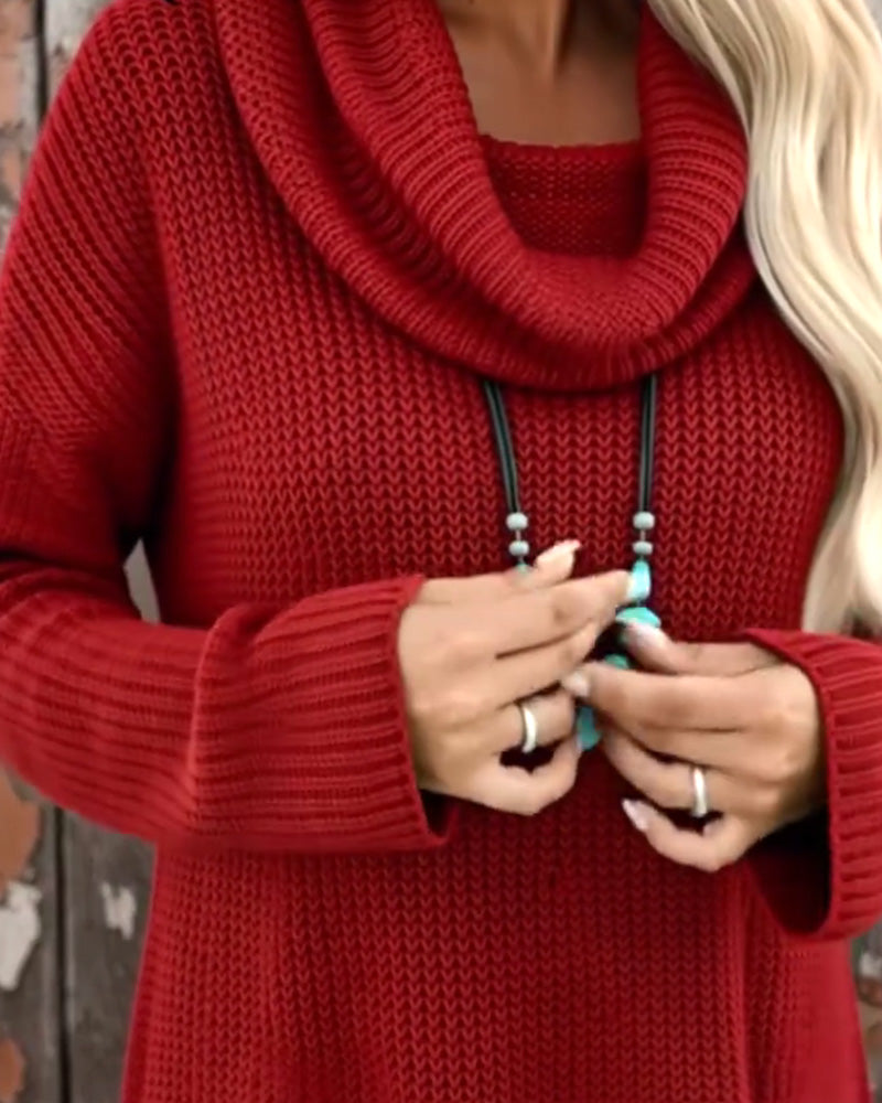 Robe Unie A Col Haut Et Design Elégant