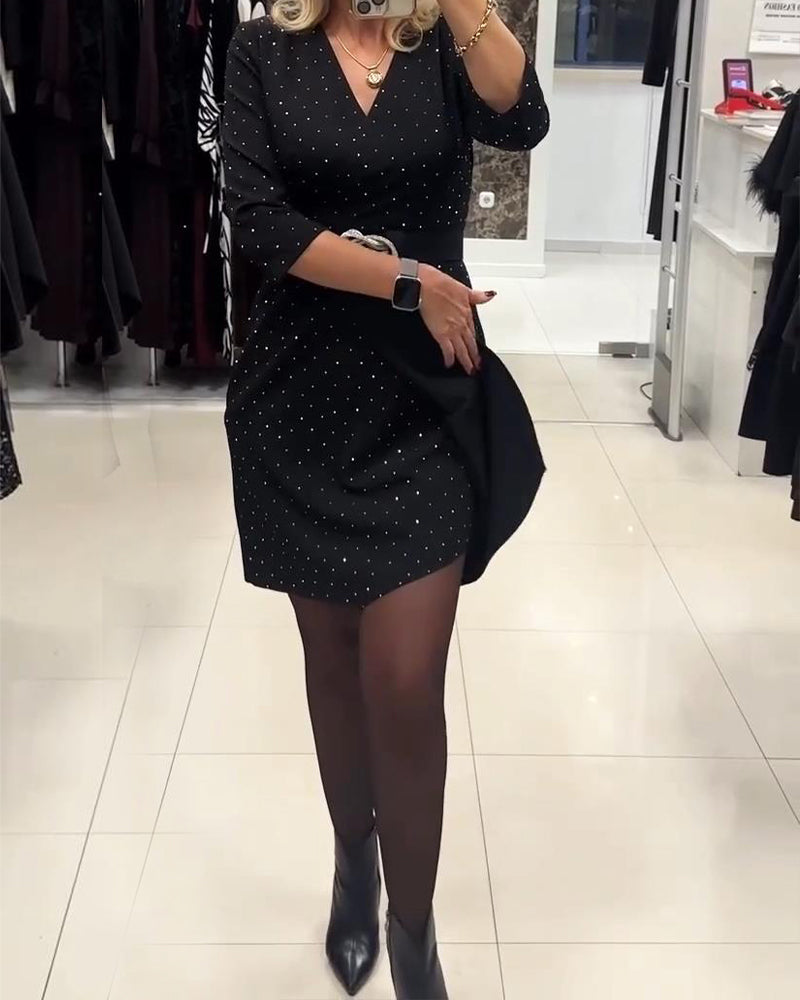 Robe Tendance À Col En V Et Strass