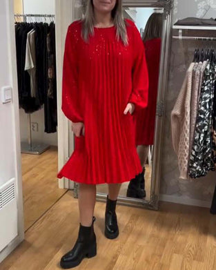 Robe Avec Design à Manches Bouffantes, Détail Plissé Et Silhouette Lâche