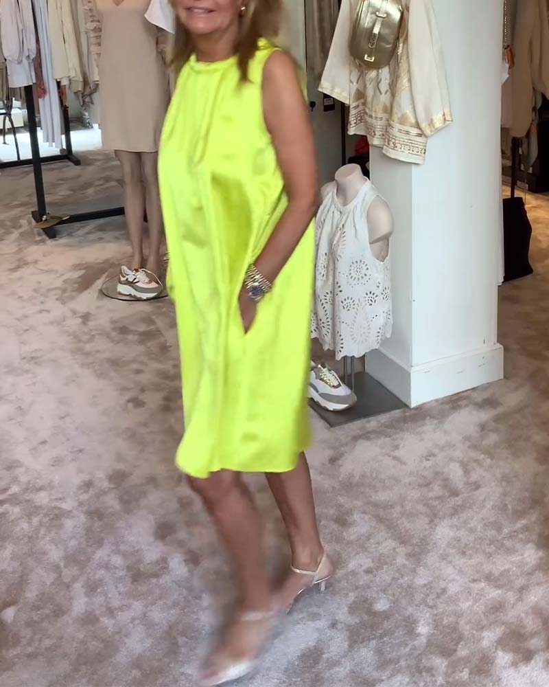 Robe femme plissée sans manches de couleur unie