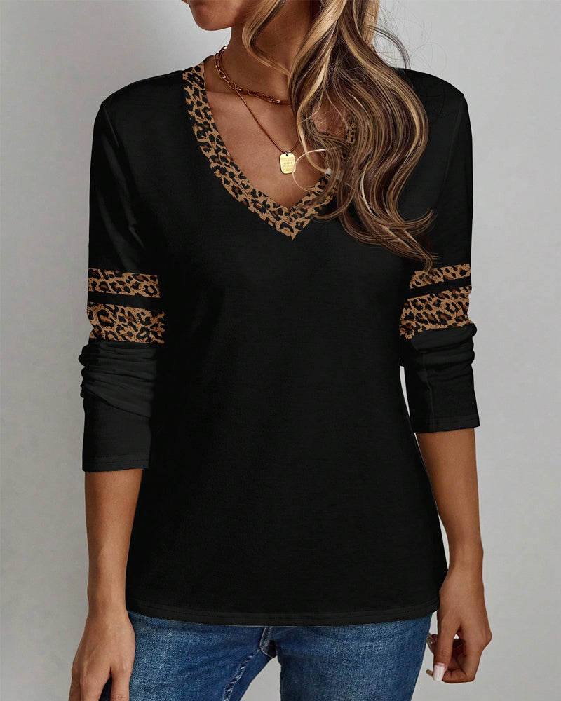 Top Avec Design à Col V, Motif de Léopard Et Détail de Bloc de Couleur