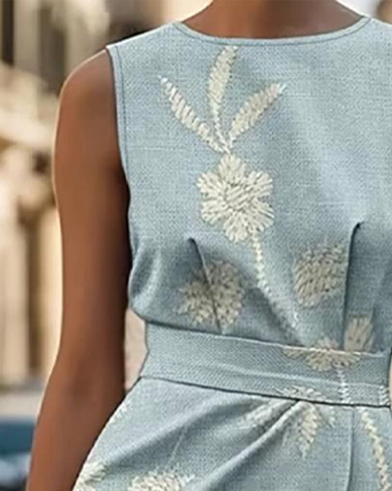 Robe Cintrée À La Taille Sans Manches