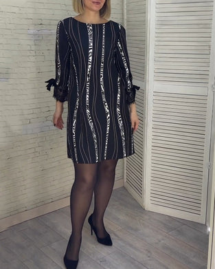 Robe mi-longue à rayures