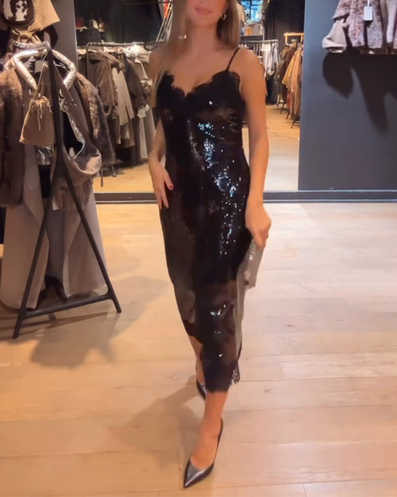 Robe De Soirée Sophistiquée À Fines Bretelles