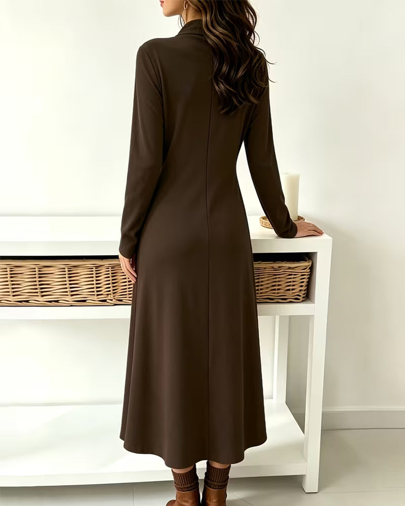 Robe Cowl Encolure Bouton Croisement Irrégulier
