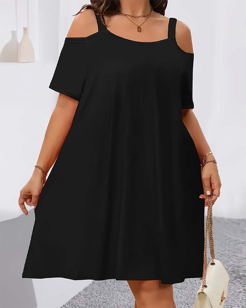 Robe Unie Épaules Dégagées Ligne A