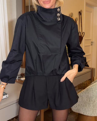 Blouse Col Montant Asymétrique Bouton Diagonal