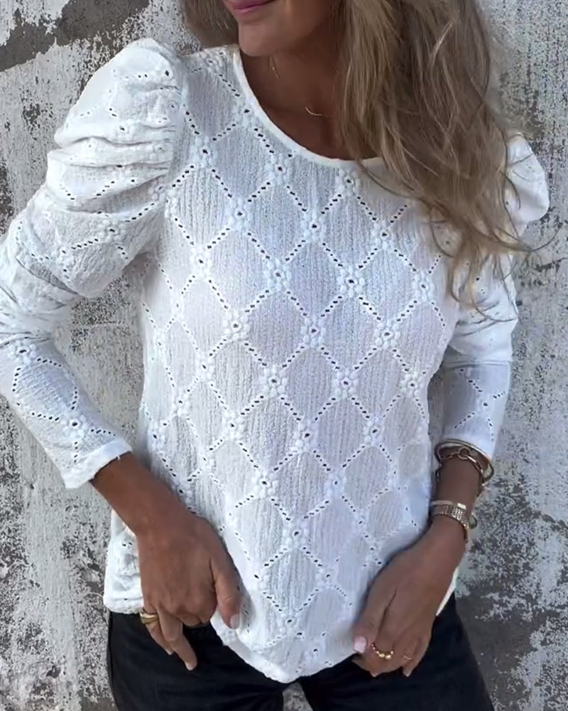 Blouse À Manches Bouffantes Et Découpes