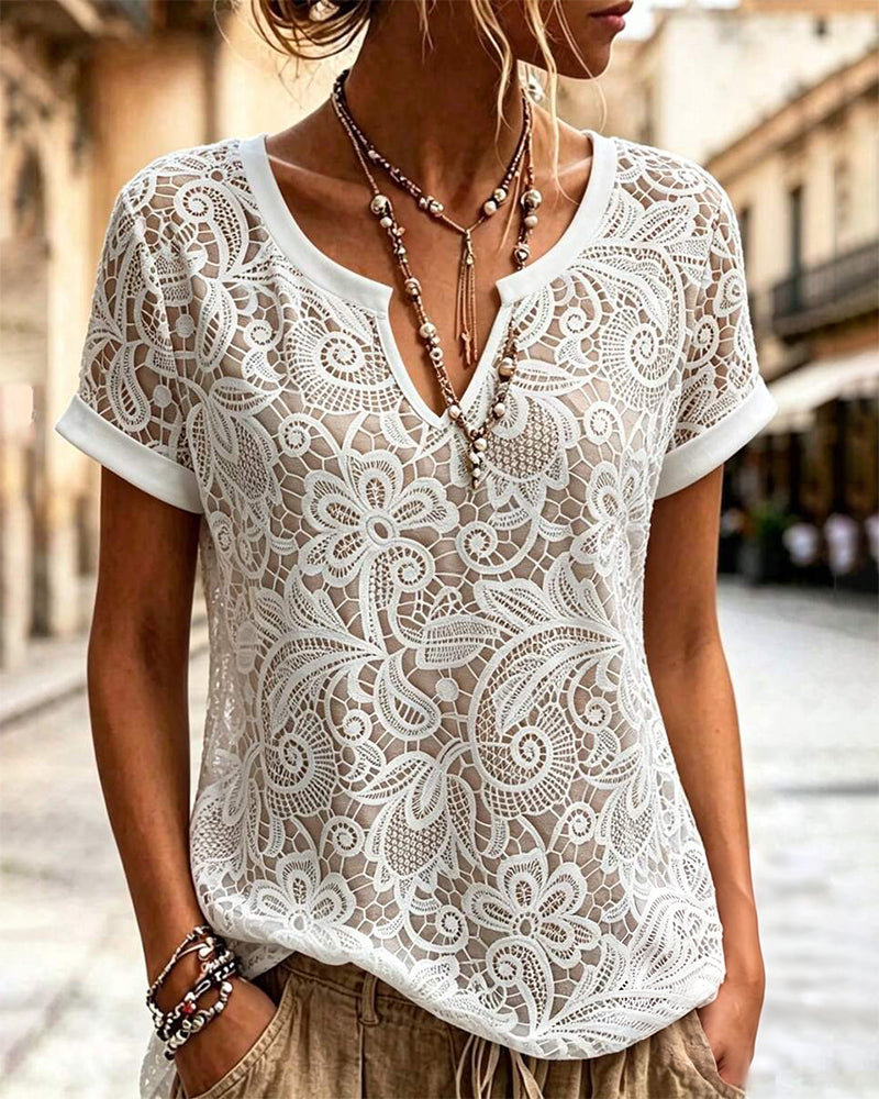 T-Shirt Découpé Dentelle Manche Courte